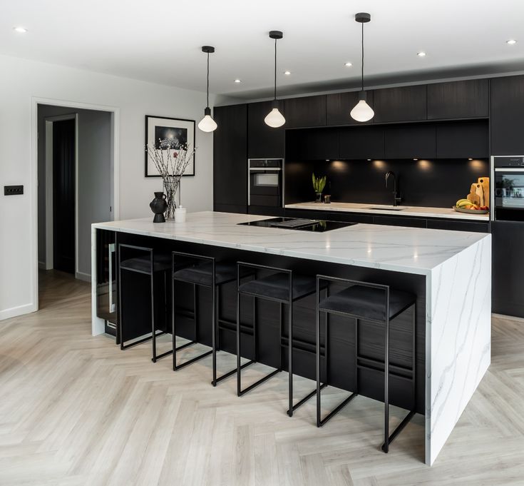 Monochrome Style Kitchen _ Classic Combination Black And White Kitchen _ Kitchen Design Centre
